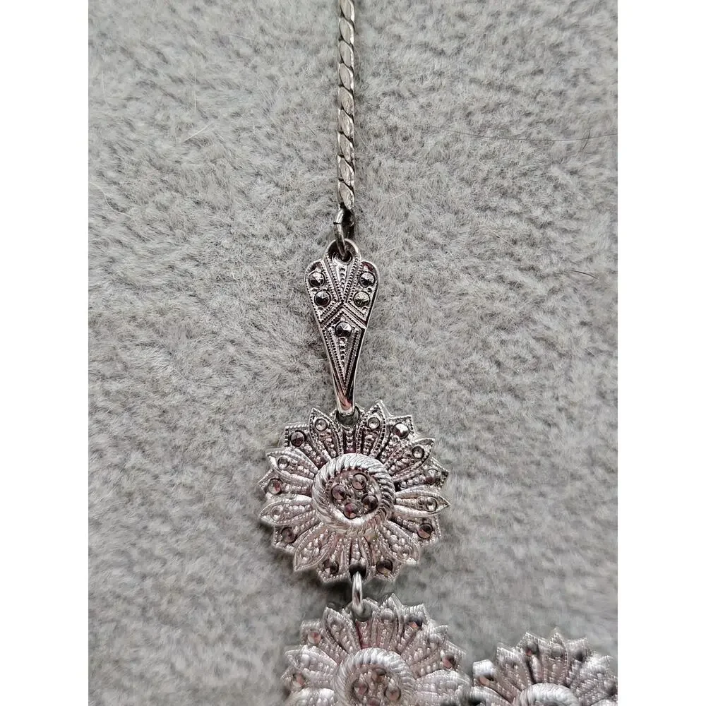 Vintage Floral Necklace Marked Sterling with Marcasite Accents 17 Inch - Picture 9 of 10